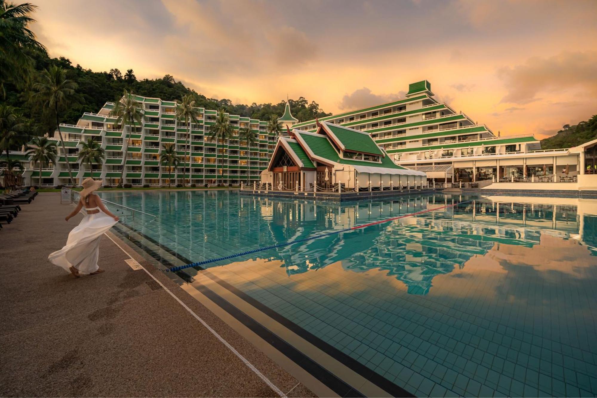 Le Meridien Phuket Beach Resort - Karon Ngoại thất bức ảnh